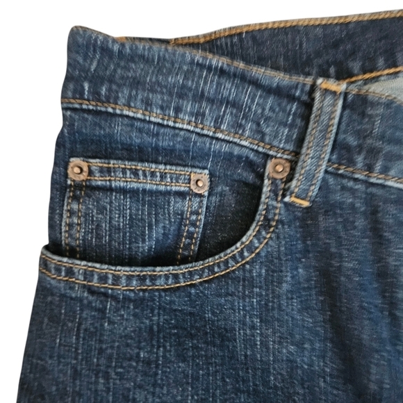 L.L. Bean Womens Classic Fit Blue Jeans Sz 16 - Picture 5 of 11